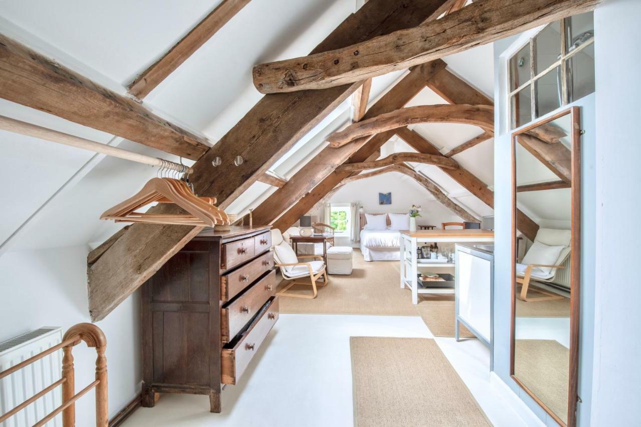The Attic Apartment, Quay Street Studios Кардиган Экстерьер фото